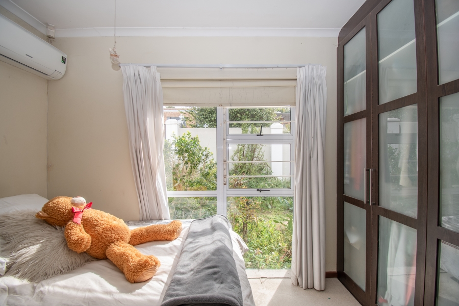 3 Bedroom Property for Sale in Heldervue Western Cape